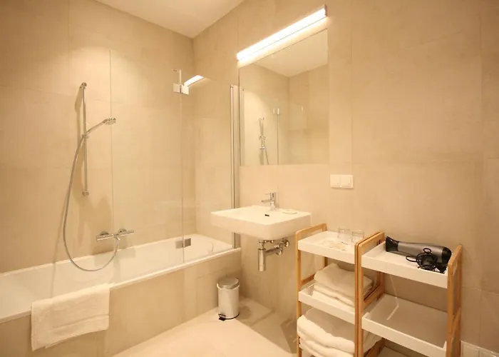 Apartahotel Your Living Cbd Viena
